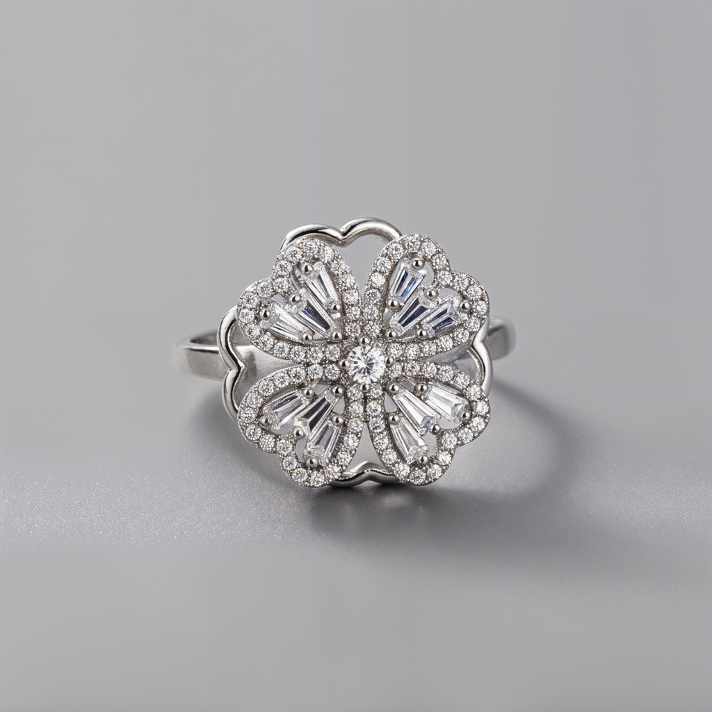 Anillo flor giratorio plateado para reducir ansiedad en el cualquier lugar