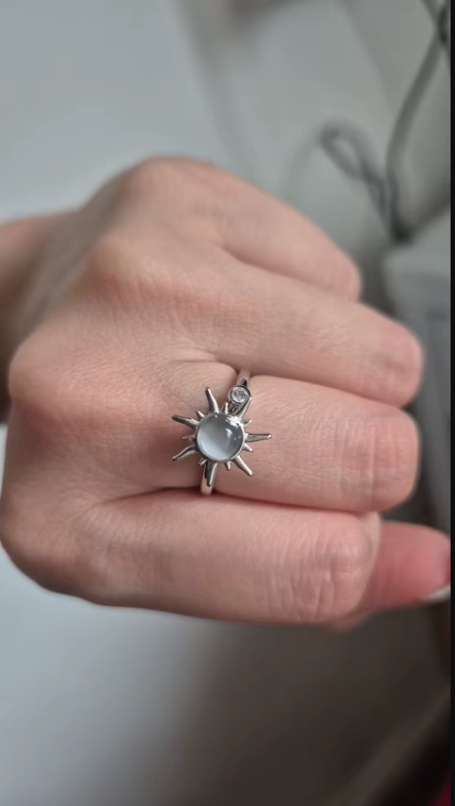 Cliente contento anillo antiestrés funcional